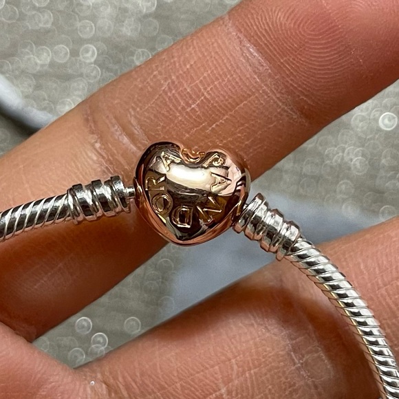 Like New Pandora Moments 14K Rose Gold Plated Heart Clasp Snake Chain Bracelet - Picture 7 of 10
